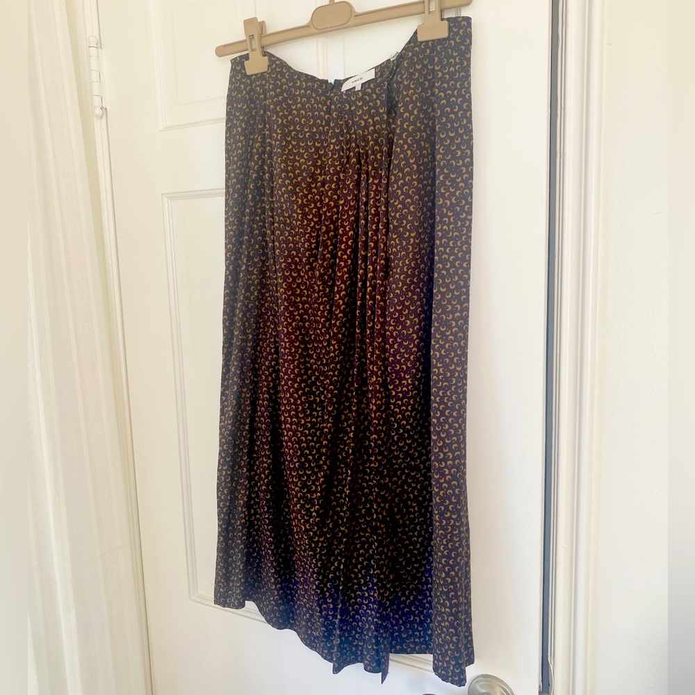 Vince. Mini Abstract Moon Printed Black Wrap Skirt
